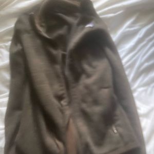 Brown Patagonia sweatshirt